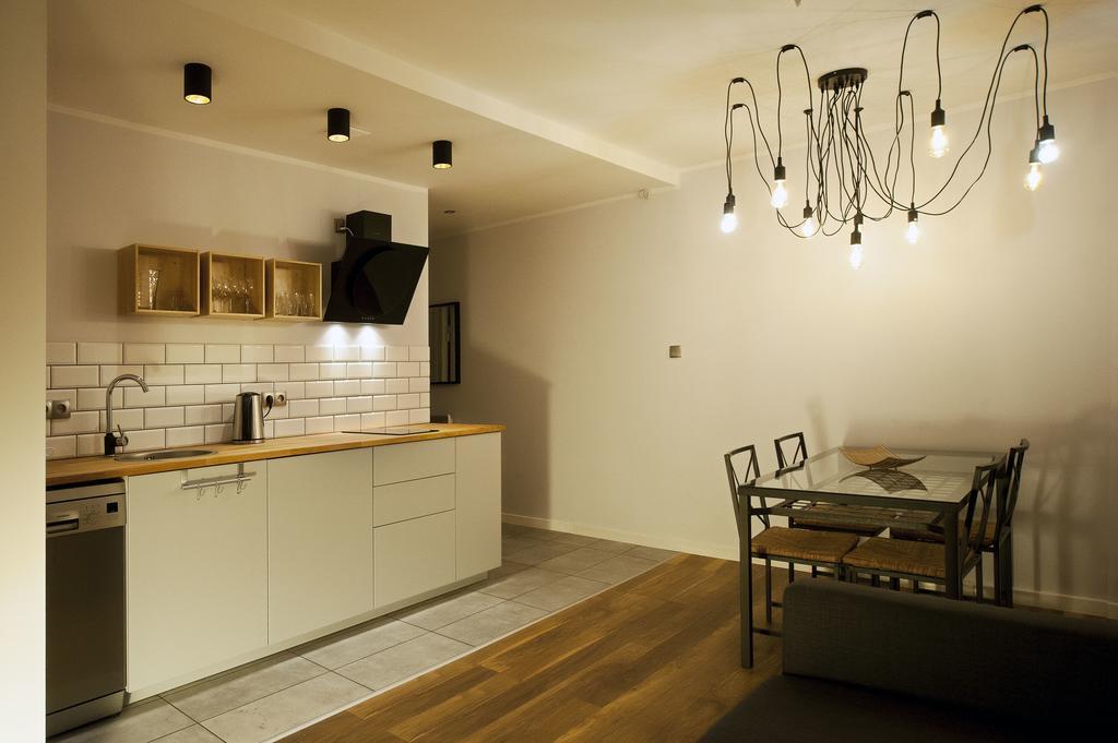 Very Berry - K Jadwigi 58 - Old City Apartment, Self Check In 24H! Poznań Exterior foto